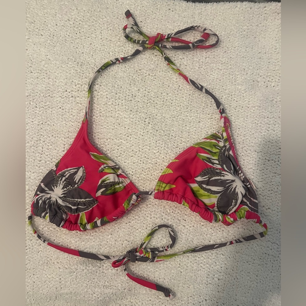 Pink floral bikini top